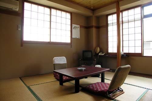 温泉屋　ひろすけ旅館 - 2