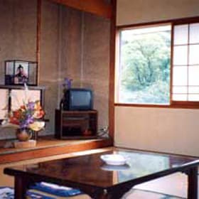 弥山荘（みせん荘） - 2