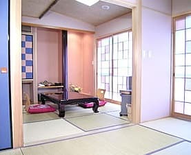 여관 다이게츠엔 떨어진 고향 - 2