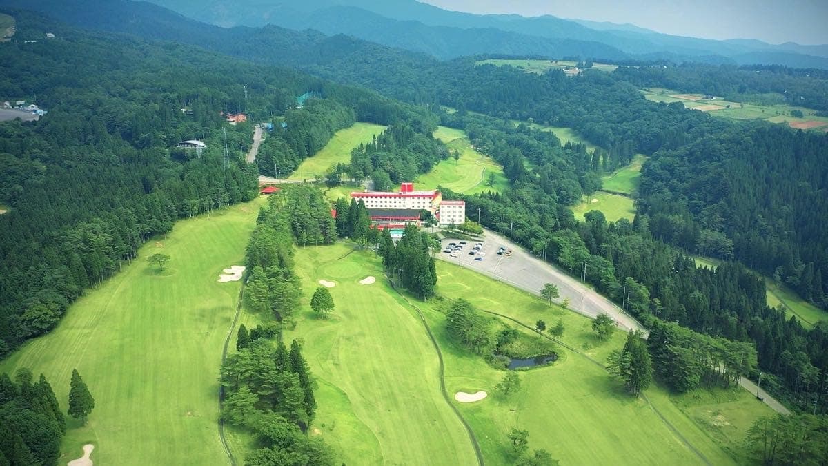 鷲ヶ岳高原ゴルフ倶楽部 - 1