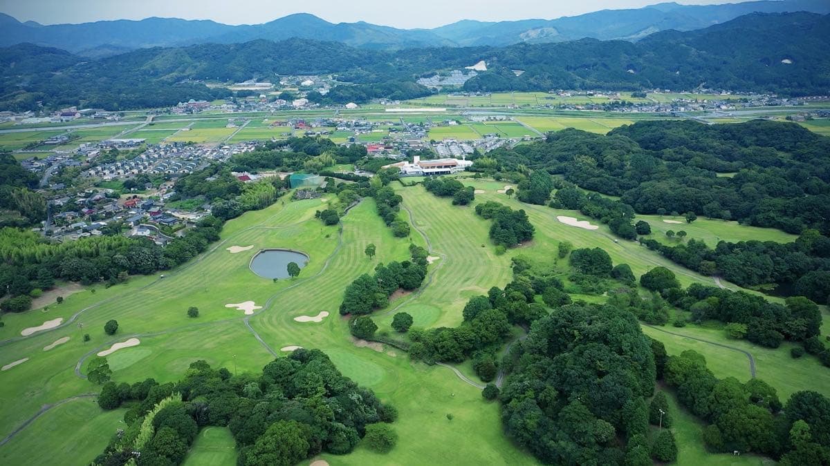 타카하 로열 컨트리 클럽 - 1